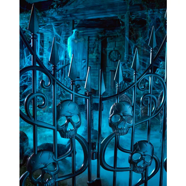 3 Ft Skull Swirl Fence - US 0861
