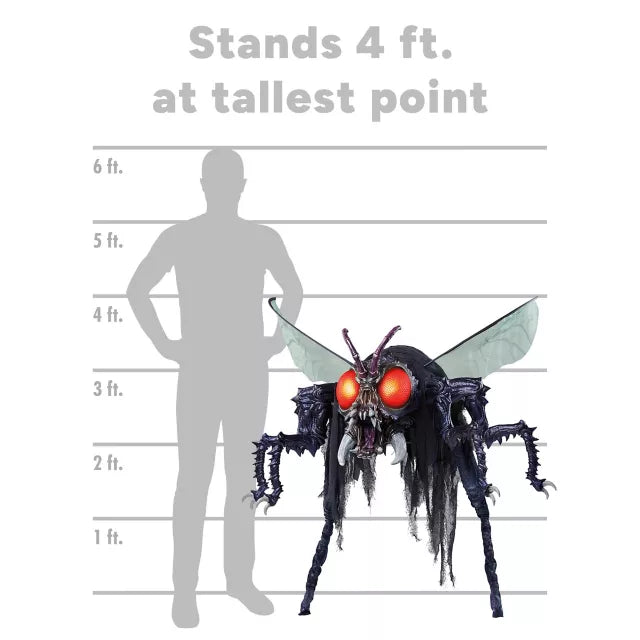 4 Ft Buzz Animatronic - US 5642