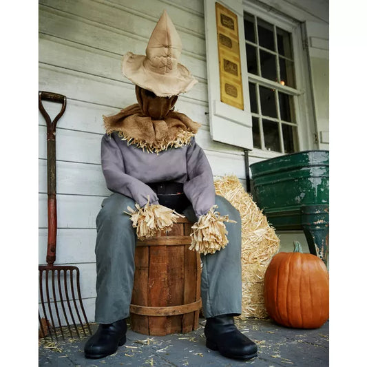 4 Ft 7 In Sitting Scarecrow Animatronic - US 0360