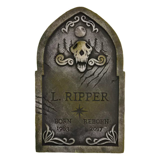 21 Inch L. Ripper Tombstone - US 8076