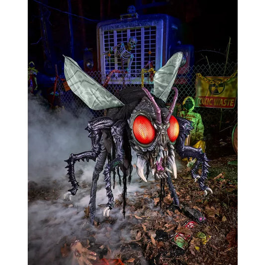 4 Ft Buzz Animatronic - US 5642