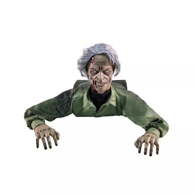 1 Ft 6 In Creepy Crawler Animatronic - US 6847